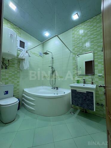 Satılır 3 otaqlı köhnə tikili 110 m², Sahil m., photo 15 from 21