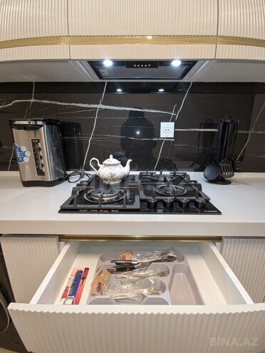 Satılır 2 otaqlı yeni tikili 101 m², İnşaatçılar m., photo 9 from 25