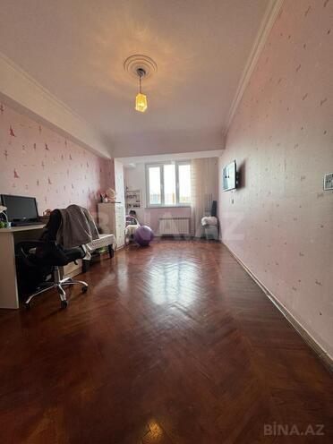 Продаётся 6-комн. вторичка 200 м², пос. Ясамал, photo 11 from 26