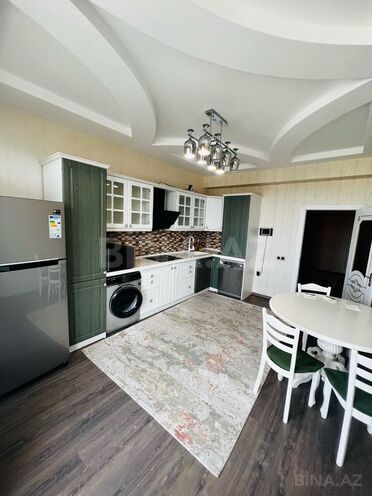 Сдаётся 3-комн. новостройка 140 м², м. Ичеришехер, photo 11 from 16