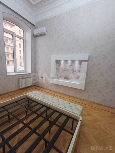 Сдаётся 3-комн. вторичка 150 м², м. Сахил, photo 13 from 15
