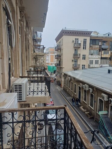 Сдаётся 3-комн. вторичка 150 м², м. Сахил, photo 7 from 15