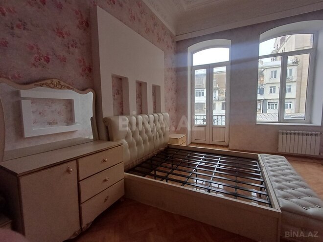 Сдаётся 3-комн. вторичка 150 м², м. Сахил, photo 10 from 15