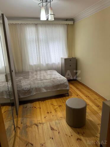 Satılır 5 otaqlı köhnə tikili 105 m², Badamdar q., photo 4 from 13