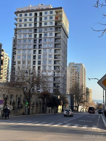 Satılır 3 otaqlı yeni tikili 110 m², 28 May m., photo 3 from 7