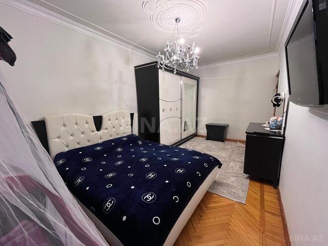 Satılır 4 otaqlı köhnə tikili 105 m², Azadlıq Prospekti m., photo 13 from 21