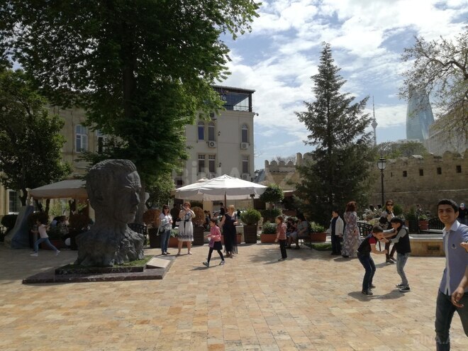 Satılır 4 otaqlı köhnə tikili 120 m², İçəri Şəhər m., photo 16 from 17