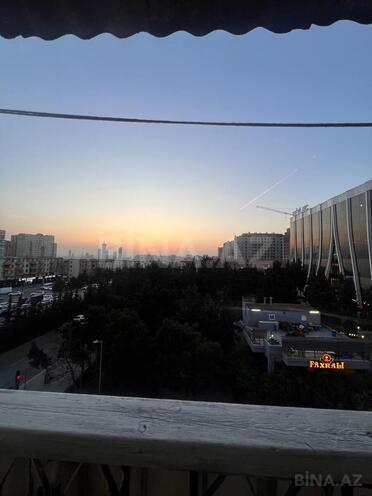 Продаётся 1-комн. вторичка 35 м², м. Кара Караев, photo 6 from 11