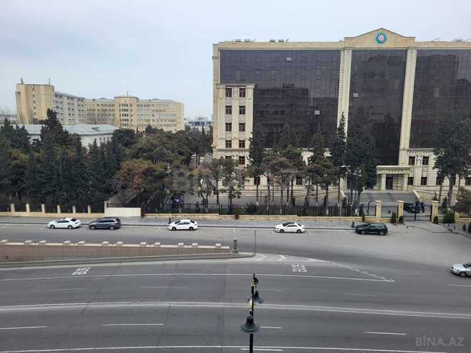 Satılır 1 otaqlı köhnə tikili 45 m², Gənclik m., photo 9 from 12