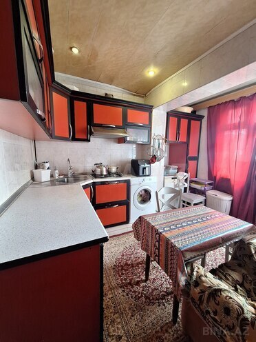 Продаётся 3-комн. вторичка 65 м², м. Ази Асланов, photo 4 from 8