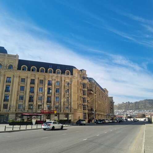 Satılır 2 otaqlı köhnə tikili 55 m², Bayıl q., photo 13 from 19