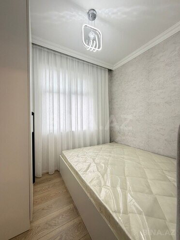 Продаётся 2-комн. вторичка 40 м², м. Нефтчиляр, photo 3 from 12