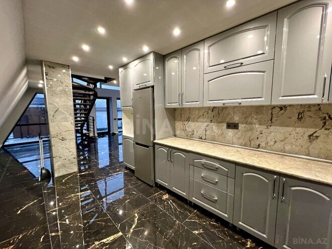 İcarəyə verilir 4 otaqlı həyət evi/bağ evi 200 m², photo 9 from 29