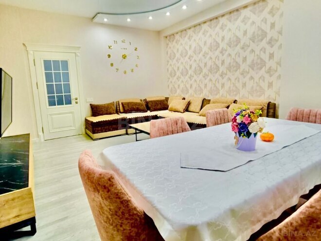 Продаётся 3-комн. новостройка 107 м², м. Кара Караев, photo 3 from 17