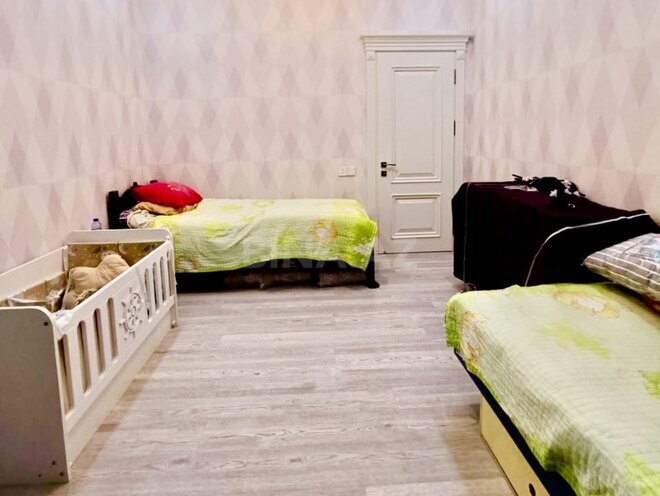 Продаётся 3-комн. новостройка 107 м², м. Кара Караев, photo 6 from 17