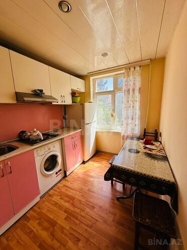 Сдаётся 3-комн. вторичка 55 м², м. Кара Караев, photo 8 from 16