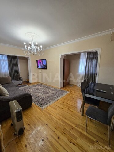 Продаётся 2-комн. вторичка 70 м², Ясамальский р., photo 4 from 17