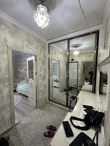 Продаётся 2-комн. вторичка 65 м², м. Ази Асланов, photo 15 from 31