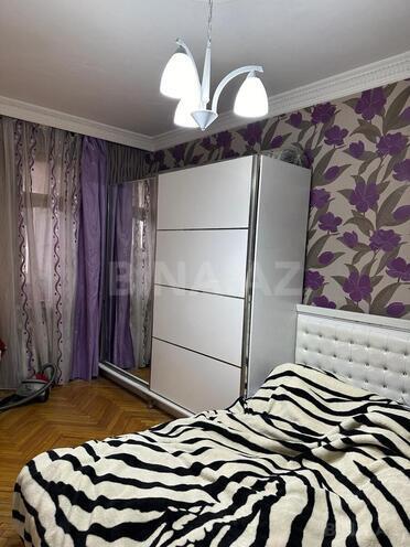 Satılır 4 otaqlı köhnə tikili 100 m², Xalqlar Dostluğu m., photo 7 from 9