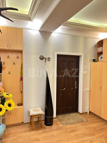 Продаётся 2-комн. новостройка 98 м², м. Нефтчиляр, photo 4 from 13