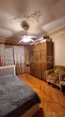 Продаётся 3-комн. вторичка 67 м², м. Элмляр Академиясы, photo 5 from 7