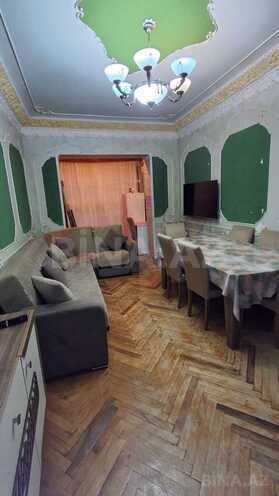 Продаётся 3-комн. вторичка 67 м², м. Элмляр Академиясы, photo 4 from 7