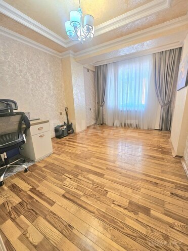 Продаётся 3-комн. новостройка 126 м², м. Кара Караев, photo 25 from 31