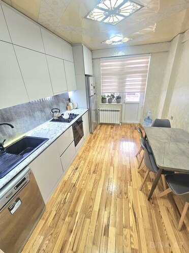 Продаётся 3-комн. новостройка 126 м², м. Кара Караев, photo 18 from 31