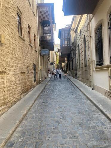 Сдаётся 2-комн. вторичка 60 м², м. Ичеришехер, photo 3 from 19