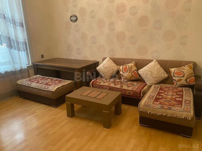 Сдаётся 2-комн. вторичка 60 м², м. Ичеришехер, photo 11 from 19