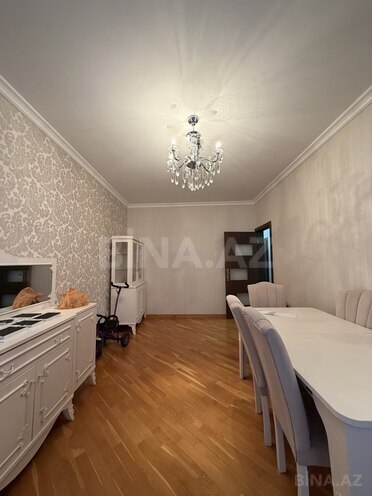 Satılır 4 otaqlı köhnə tikili 100 m², Bakıxanov q., photo 8 from 28