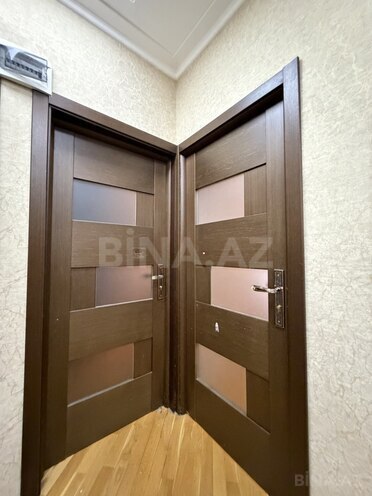 Satılır 4 otaqlı köhnə tikili 100 m², Bakıxanov q., photo 13 from 28