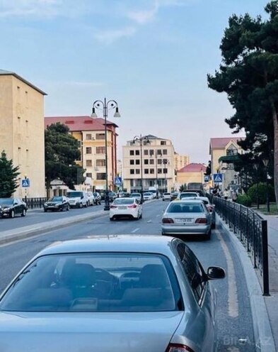 Продаётся 3-комн. вторичка 55 м², м. Насими, photo 3 from 17