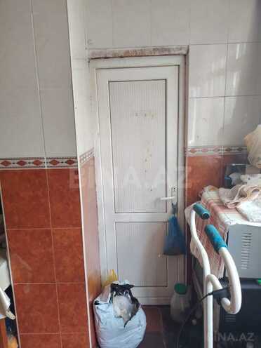 Satılır 3 otaqlı köhnə tikili 70 m², Qara Qarayev m., photo 12 from 13
