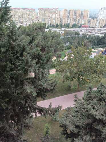 Продаётся 3-комн. вторичка 90 м², м. Ази Асланов, photo 13 from 14