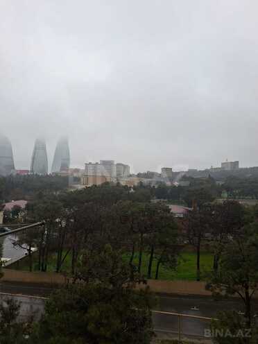 Сдаётся 3-комн. вторичка 75 м², Ясамальский р., photo 10 from 24