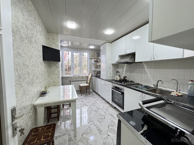 Satılır 3 otaqlı köhnə tikili 70 m², Neftçilər m., photo 10 from 14