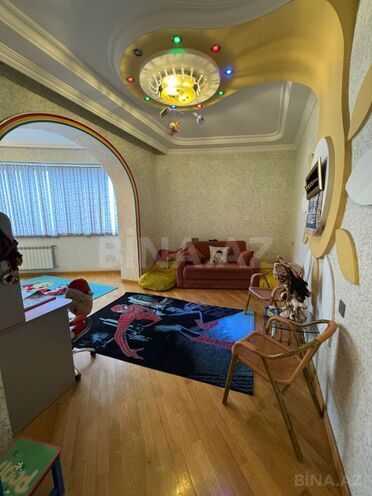 Продаётся 4-комн. новостройка 185 м², м. Элмляр Академиясы, photo 13 from 24