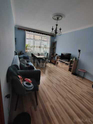 Продаётся 2-комн. вторичка 45 м², м. Азадлыг проспекти, photo 1 from 18