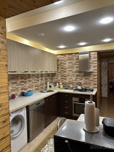 Satılır 4 otaqlı köhnə tikili 110 m², Xalqlar Dostluğu m., photo 4 from 20