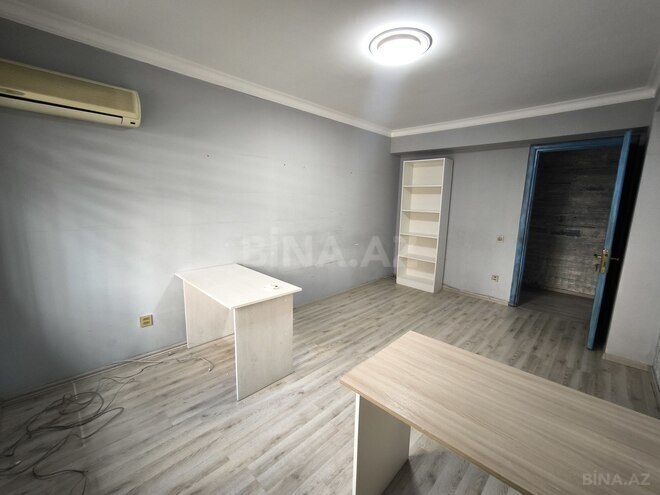 Сдаётся 3-комн. офис 130 м², м. Нариман Нариманов, photo 7 from 16