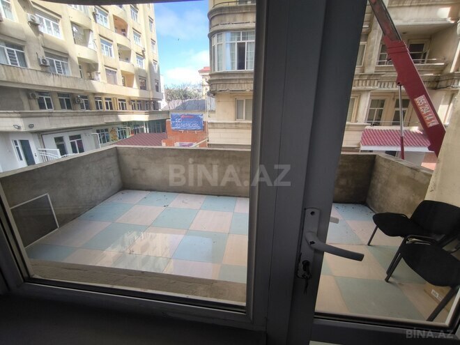 Сдаётся 3-комн. офис 130 м², м. Нариман Нариманов, photo 10 from 16