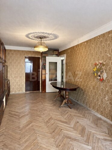 Продаётся 3-комн. вторичка 75 м², Бинагадинский р., photo 4 from 8