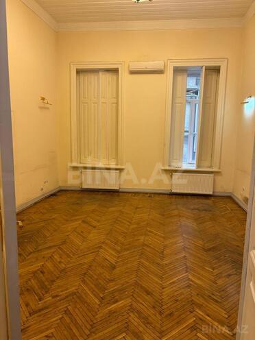 İcarəyə verilir 8 otaqlı ofis 370 m², İçəri Şəhər m., photo 5 from 13