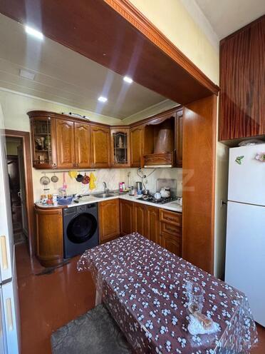 Продаётся 4-комн. вторичка 110 м², м. Иншаатчылар, photo 13 from 18