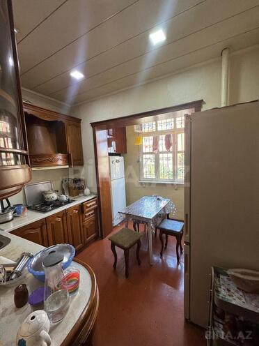 Продаётся 4-комн. вторичка 110 м², м. Иншаатчылар, photo 10 from 18