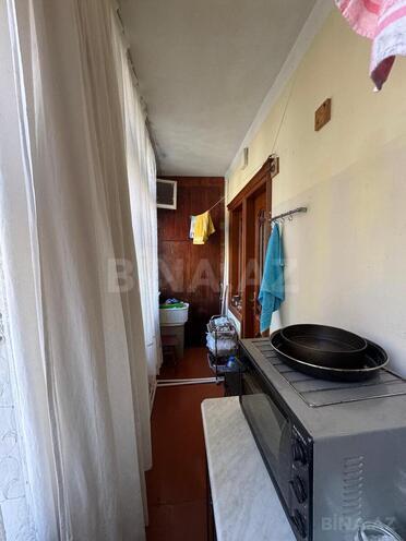 Satılır 4 otaqlı köhnə tikili 100 m², İnşaatçılar m., photo 12 from 15