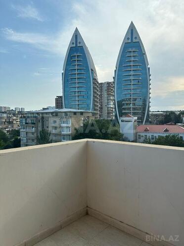 Сдаётся 3-комн. новостройка 110 м², м. Ичеришехер, photo 13 from 16