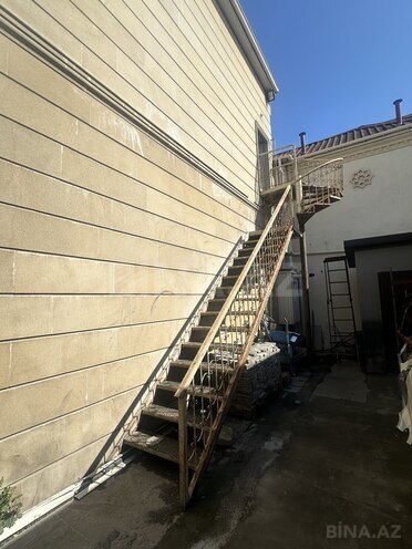 Сдаётся 2-комн. офис 200 м², Хатаинский р., photo 4 from 8