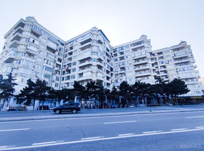 Сдаётся 3-комн. новостройка 120 м², м. Ази Асланов, photo 18 from 19
